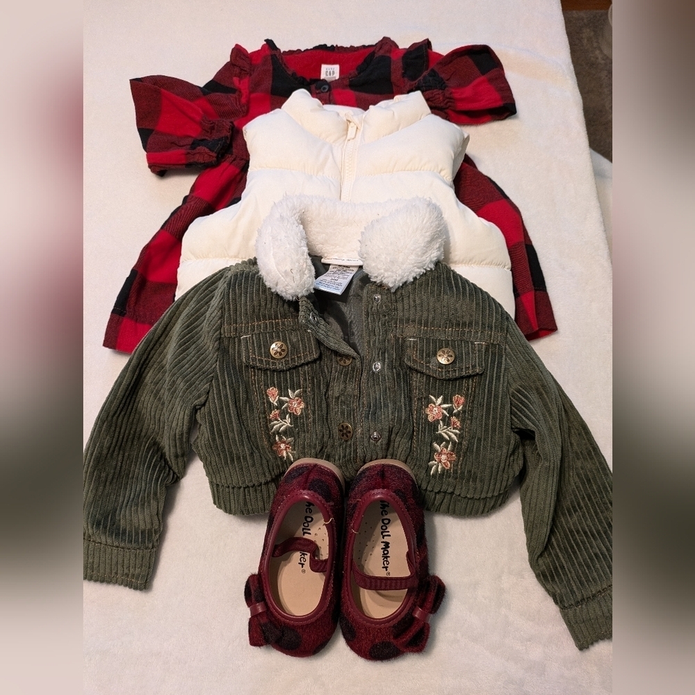 2T bundle GAP, Daisy Fuentes, Old Navy